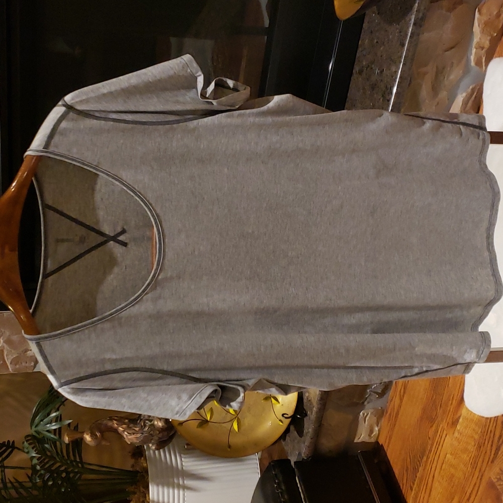 Lucy 2X gray thirt - Picture 1 of 12
